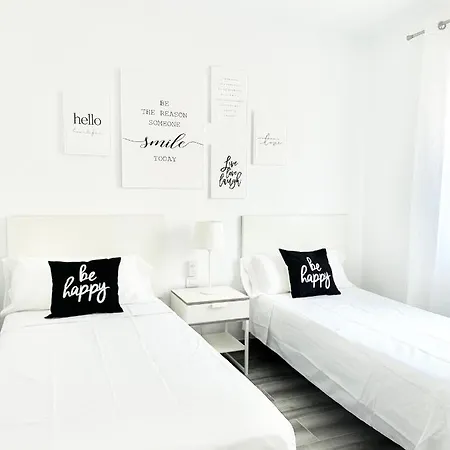 273 Con Piscina Privada Callao Salvaje